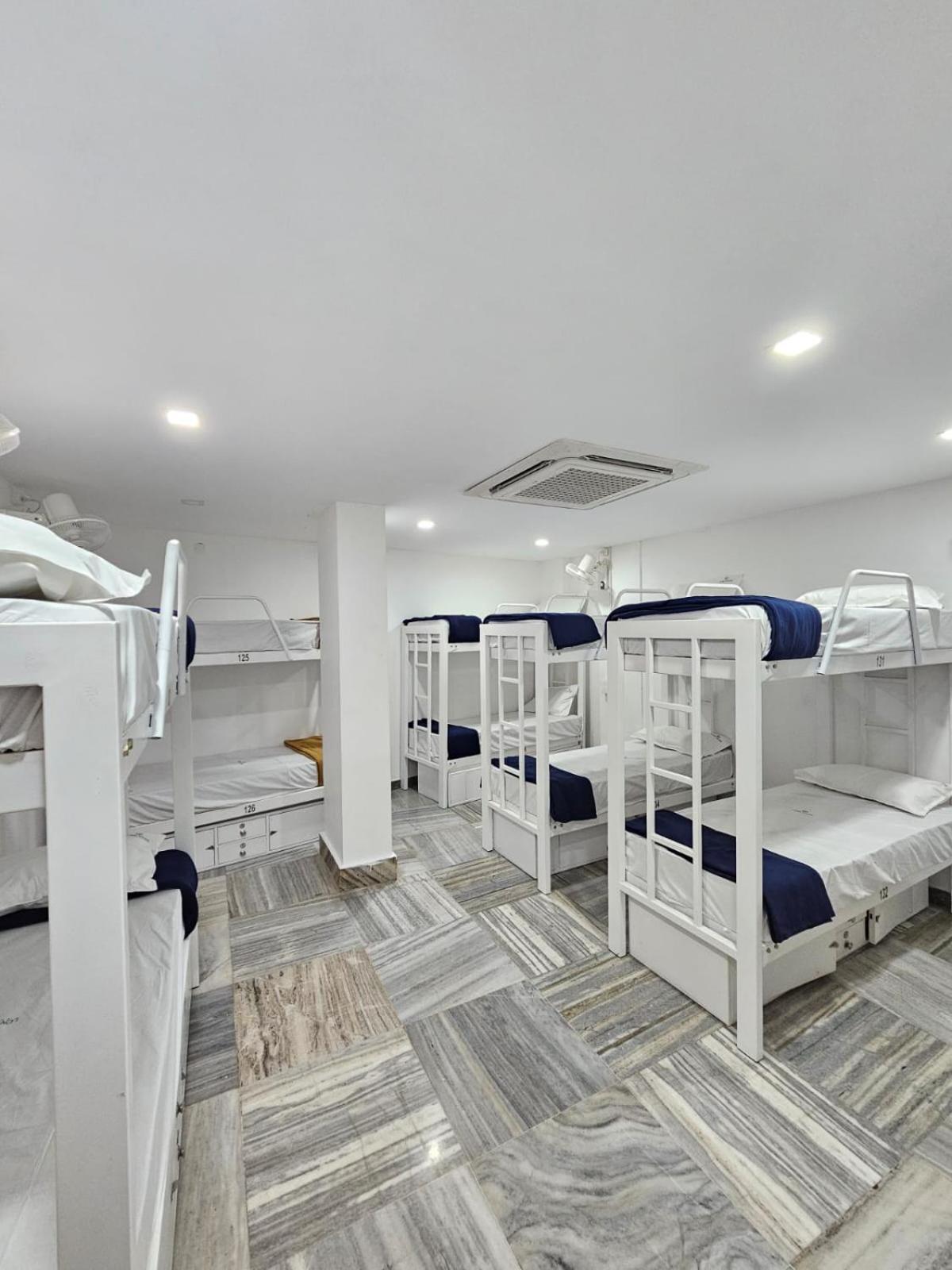 Lowfare Lodge Kozhikode
